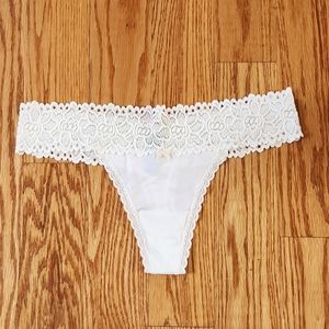 Aerie Ivory Lace Thong